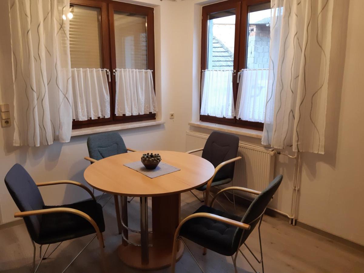 Apartment Lang *